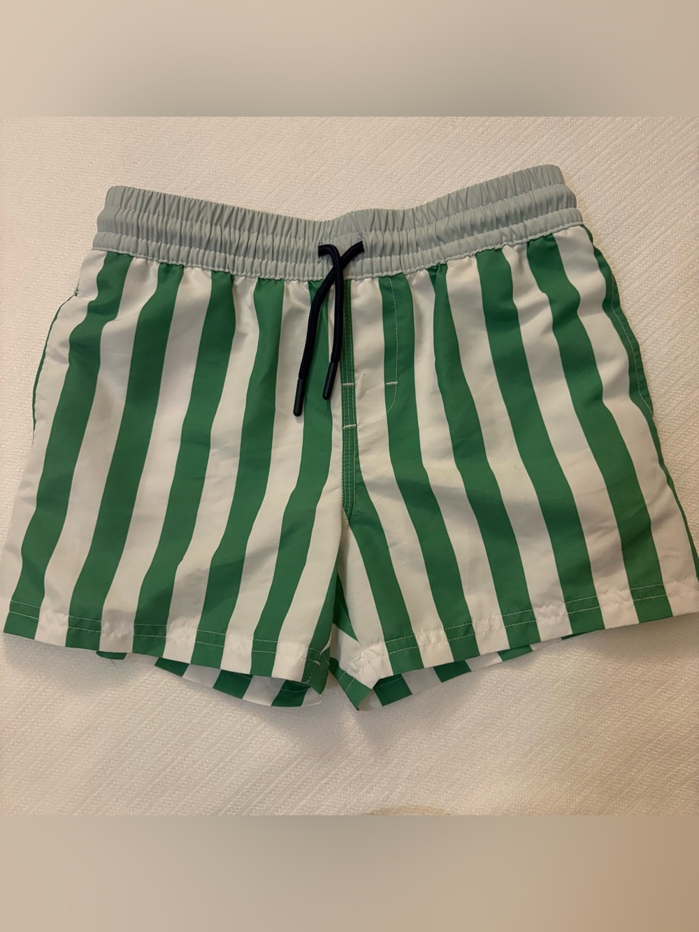 The Beaufort Bonnet Company Light Gray and White Elastic Waist Shorts